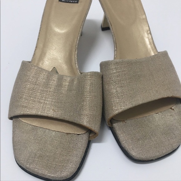 Stuart Weitzman size 10 muted gold /tan metallic gold linen look slides like new - Picture 10 of 14